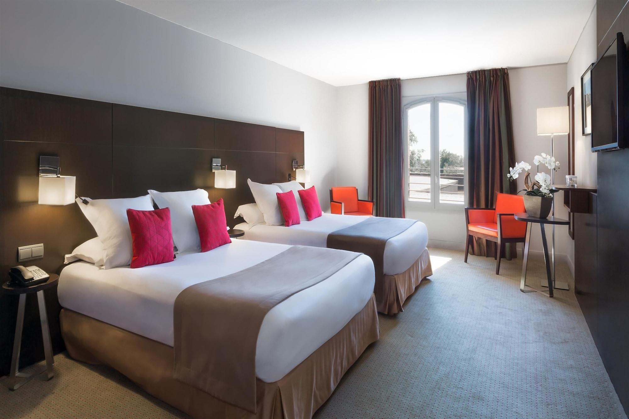 Abbaye Des Capucins Spa & Resort Монтобан Экстерьер фото