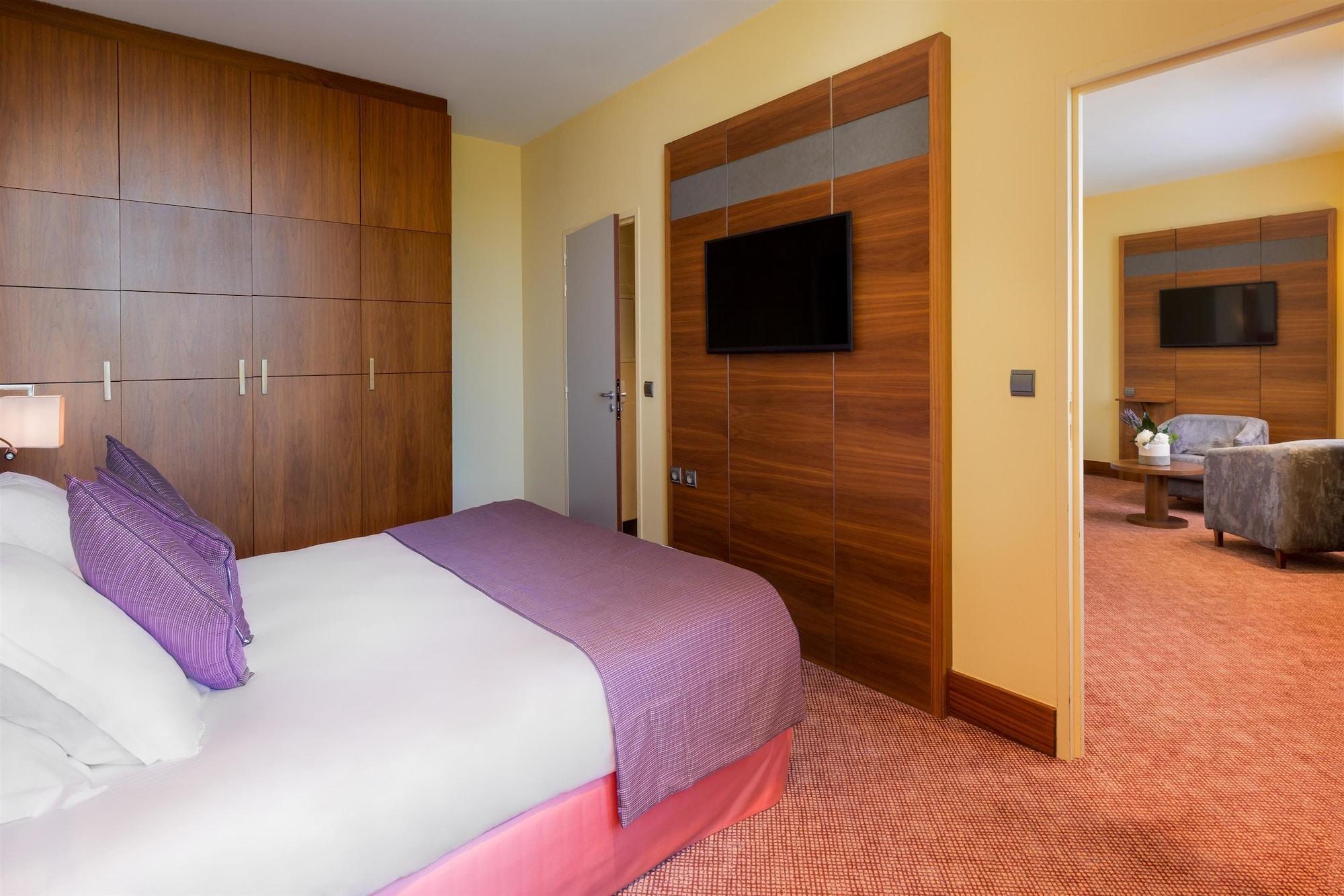 Abbaye Des Capucins Spa & Resort Монтобан Экстерьер фото